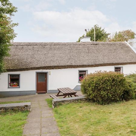 The Thatched Cottage Liscarney Exterior photo